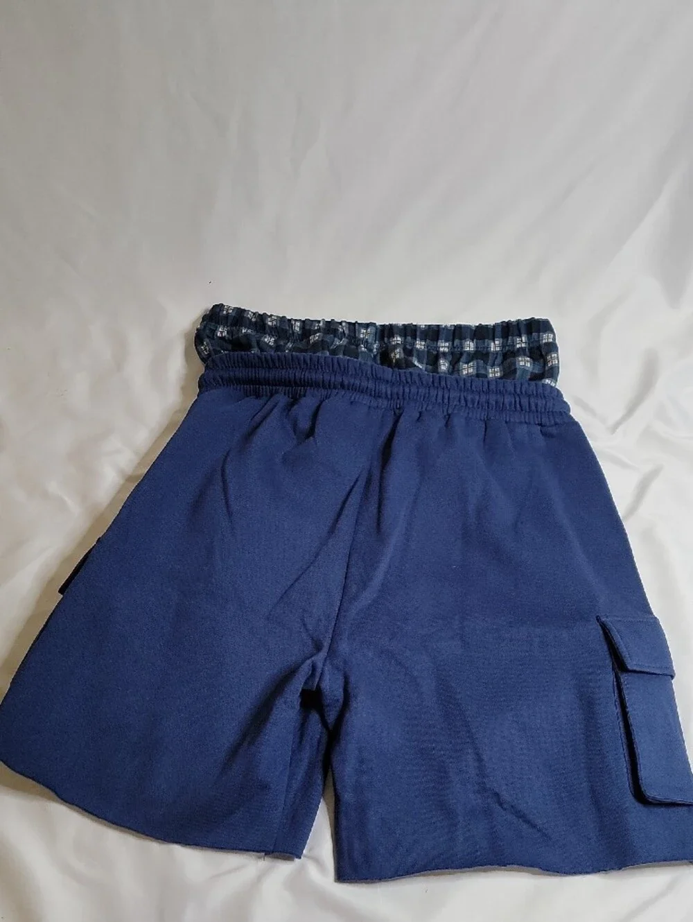 AMIRI Navy Blue Cargo Drawstring Shorts with White Logo